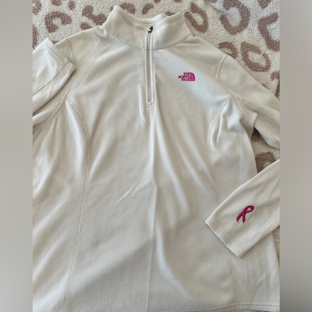 Gently Used Womens Northface Pullover Sweater. White. Pink Logo. XXL